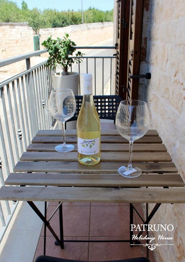 Patruno Holidays House Vila Castellana Grotte Exterior foto